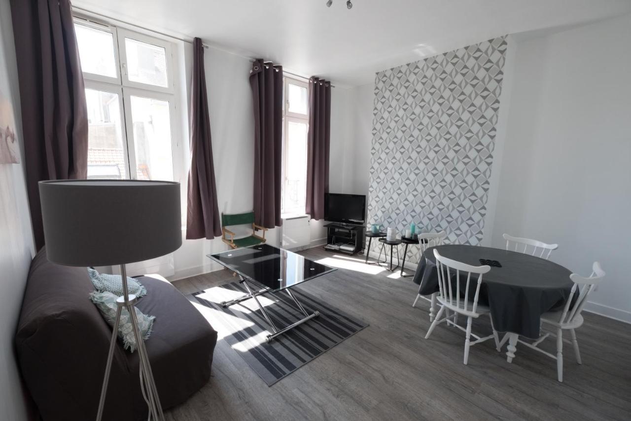 St Cyr Logement Lumineux Dans Coeur De Ville & Wifi บูโลญ-ซูร์-แมร์ ภายนอก รูปภาพ