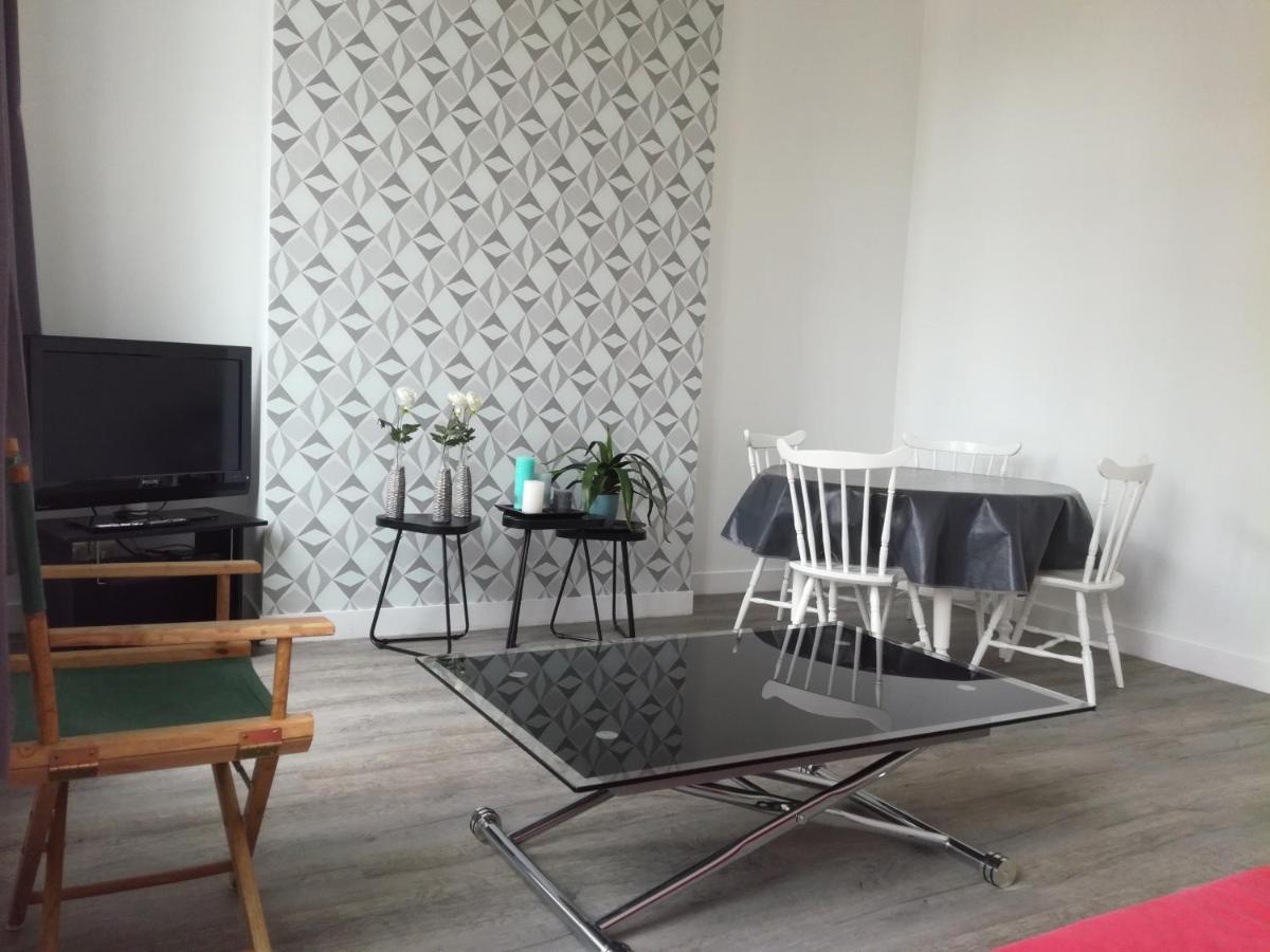 St Cyr Logement Lumineux Dans Coeur De Ville & Wifi บูโลญ-ซูร์-แมร์ ภายนอก รูปภาพ